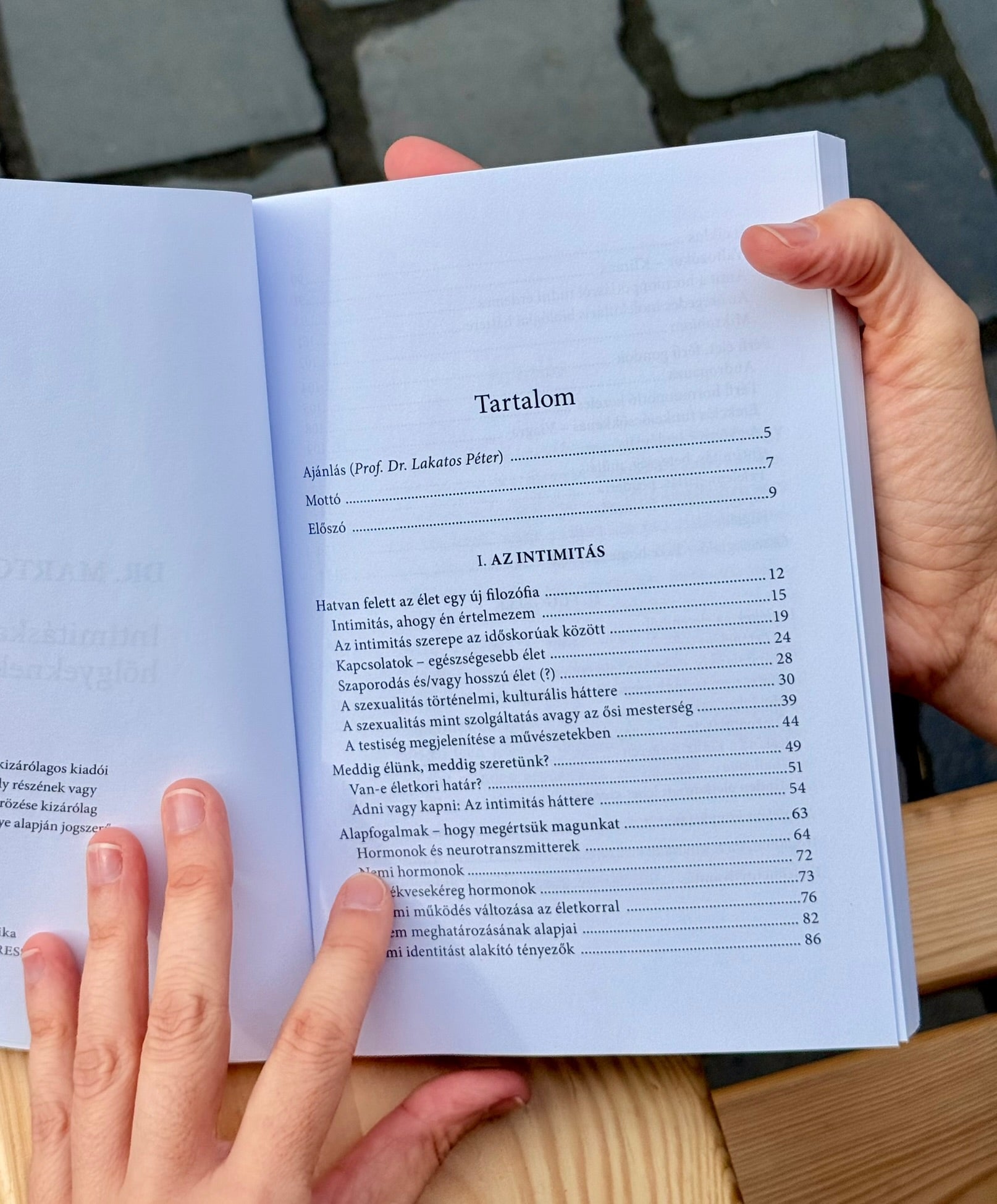 Intimitáskalauz hölgyeknek, uraknak